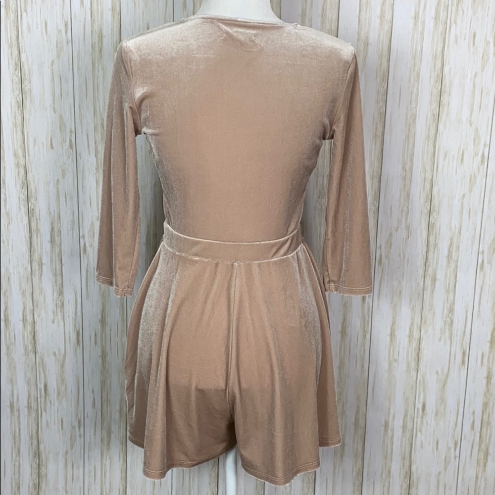 SILENCE+NOISE ROMPER - Picture 2 of 10